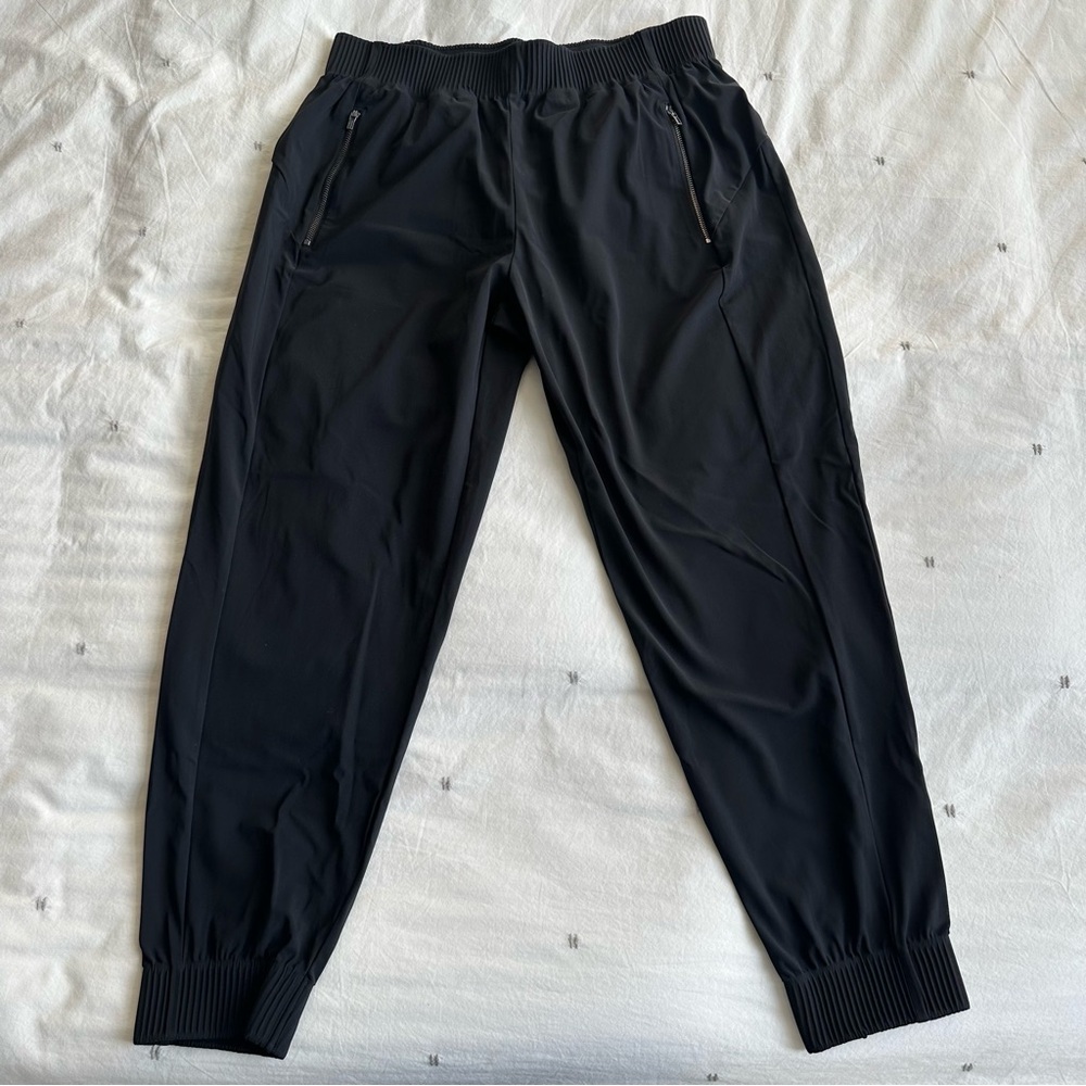 Athleta Cosmic Jogger Black